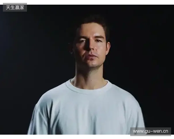 官宣:device正式加盟100 Thieves 官宣:device正式加盟100 Thieves